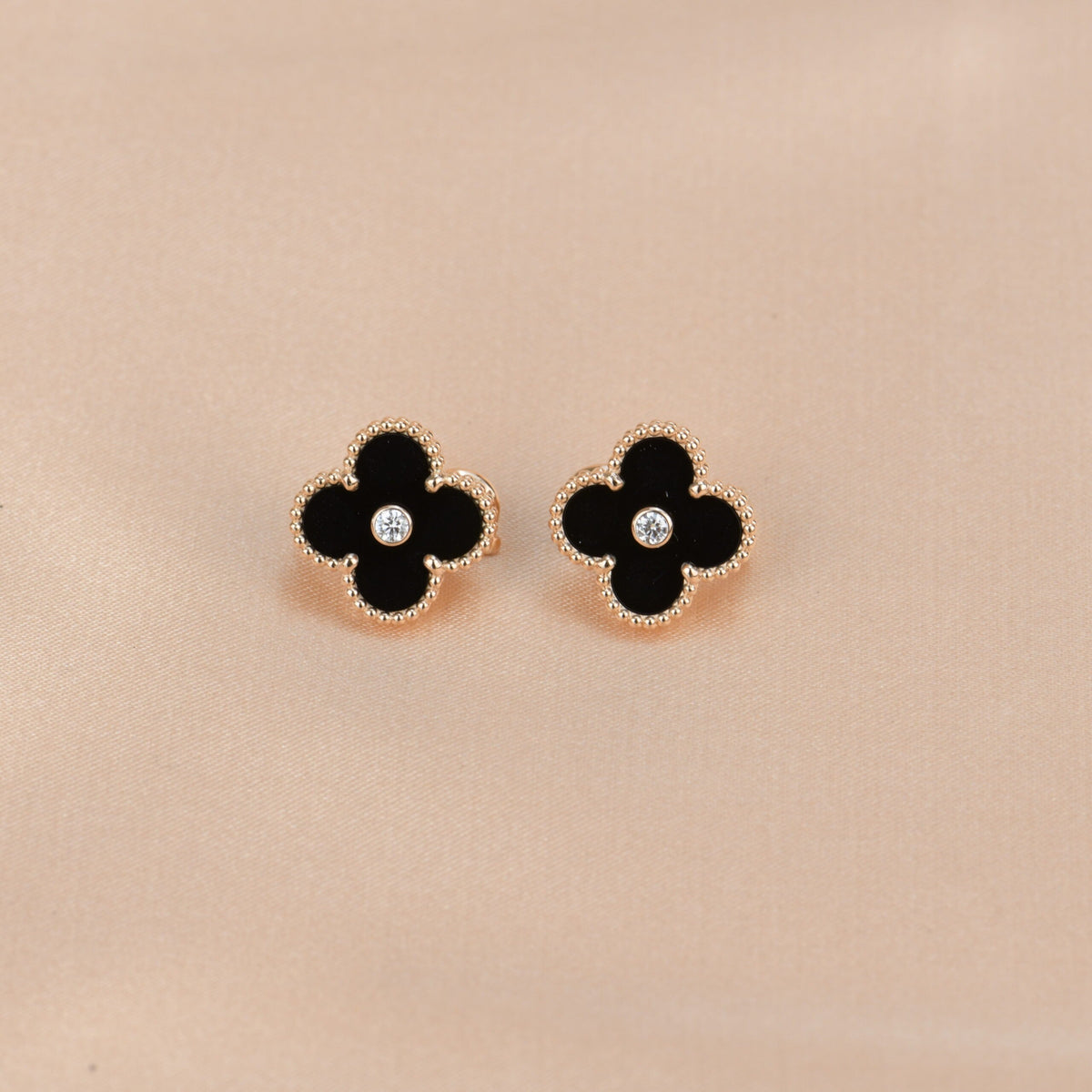 [Stars Jewelry]CLOVER MEDIUM 1 MOTIFS ONYX DIAMOND EARRINGS
