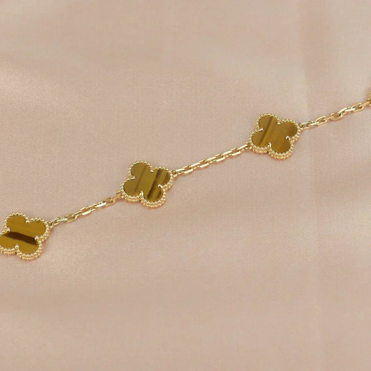 [Stars Jewelry] CLOVER 5 MOTIFS TIGER EYE BRACELET COLLECTION